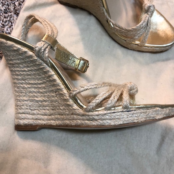 Michael Kors Strappy Golden wedges💕🌸 - Picture 4 of 8